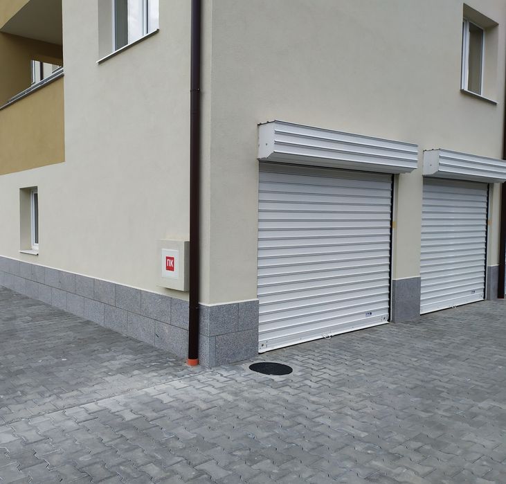 Надземен гараж в сграда