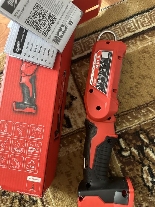 Lampa de inspectie Milwaukee m 18 IL