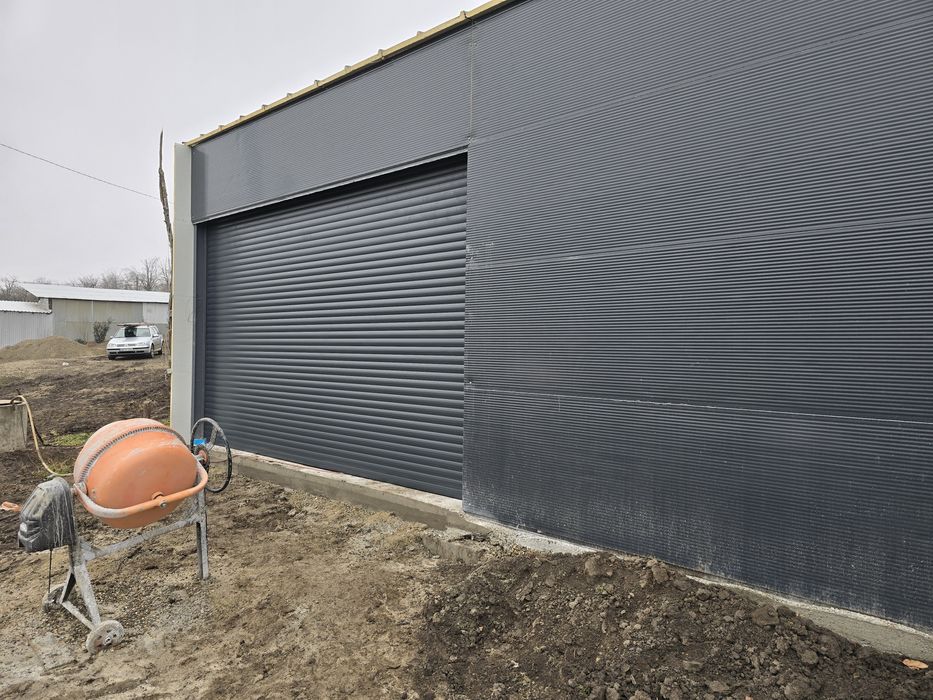 Usi garaj tip rulou Aluminiu