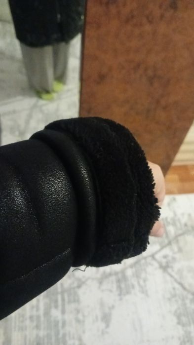 Продам дубленку.