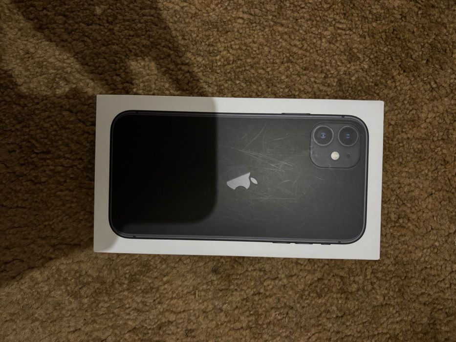 Айфон11 / 128гб / 83 ёмкст
