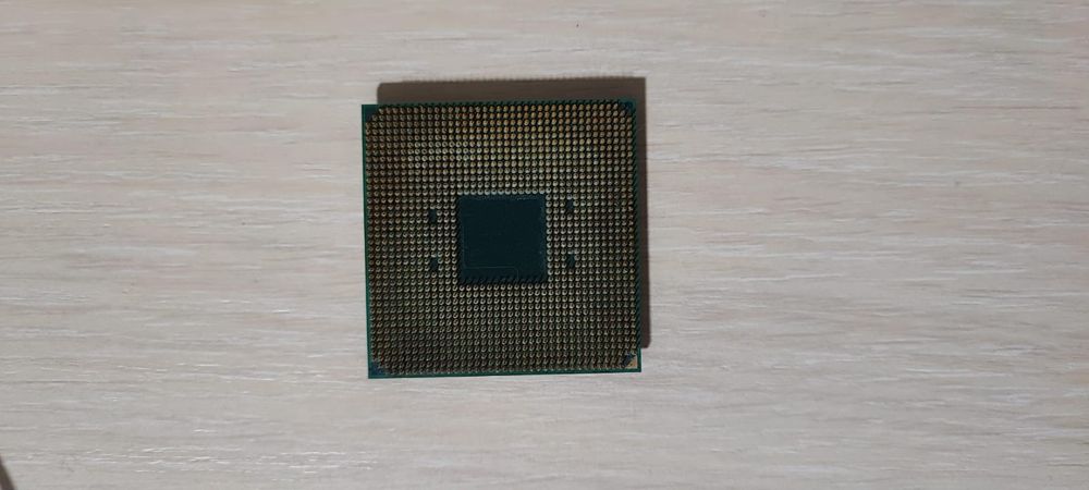 AMD Athlon 3000G
