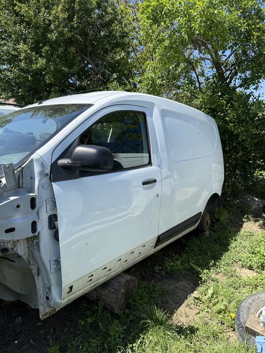 Vand usi fata Dacia Dokker 2013/2020 albe
