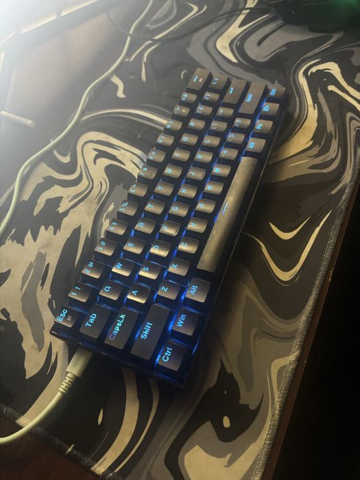 Calculator gaming + monitor ,tastatura si mouse