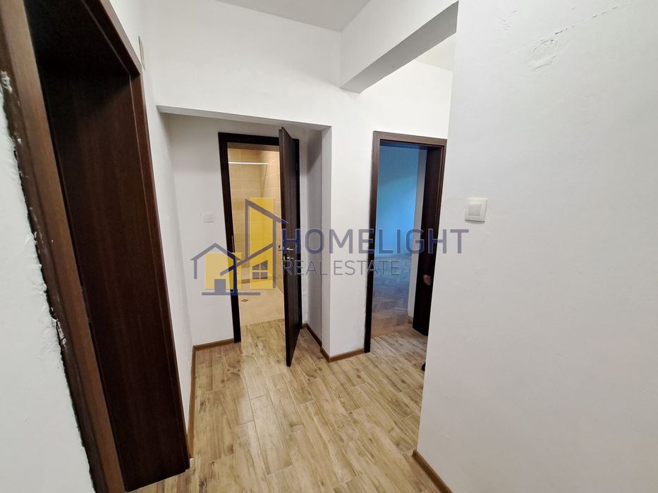 Четиристаен апартамент в кв. Медицинска академия