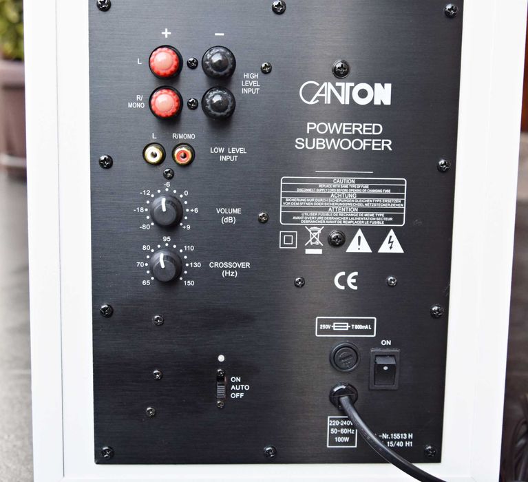 Subwoofer activ Canton M 240