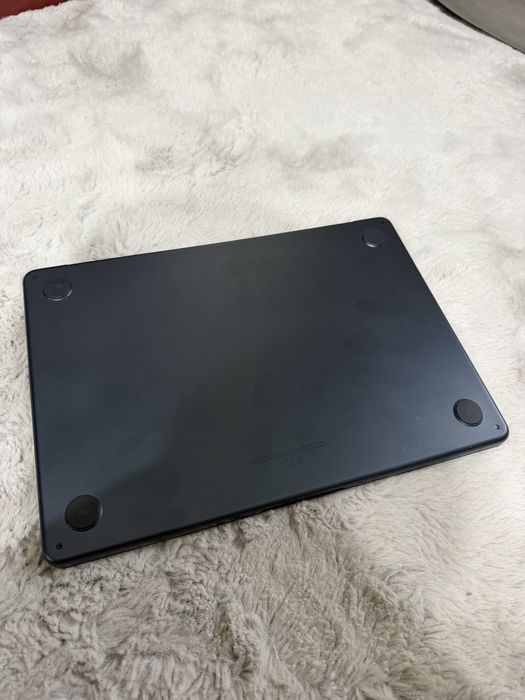 MacBook Air M5 13 - inch гаранционен на не повече от 10 пускания — миниатюра 3