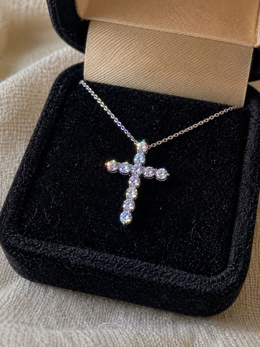Lănțișor Argint 925 cu cruce diamant moissanite VVS1 1CT Tip Swarovski / Pandora