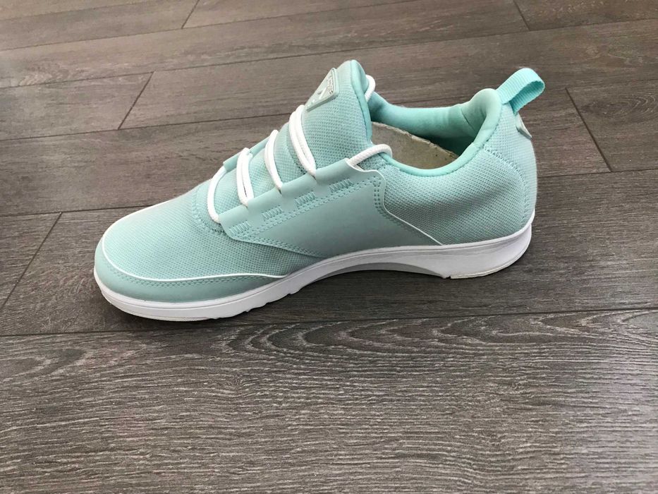 ЦЕНА ПОДАРЪК!!! Оригинални маратонки Lacoste - 39