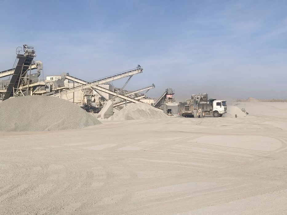 Щебёночный завод реализует гранитный  щебень!