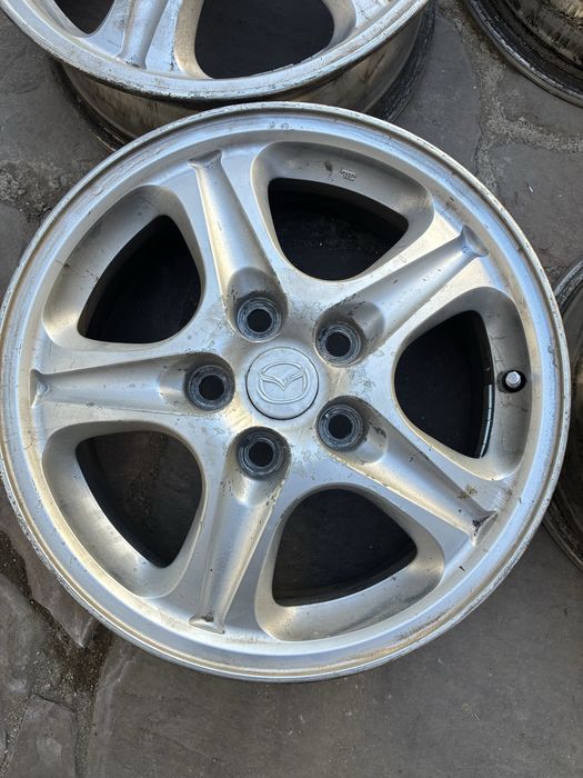 Продам диски для мазда