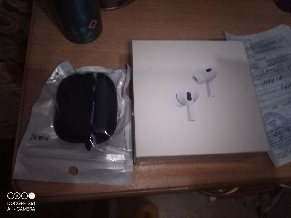 Продам AirPods 2 наушники