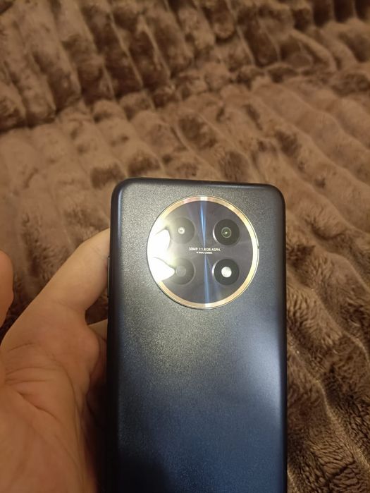 Продам Huawei nova  14I