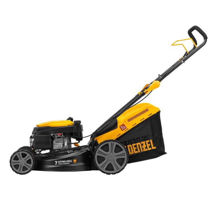 Газонокосилка бензиновая GLD-460, травосборник 50 л Denzel