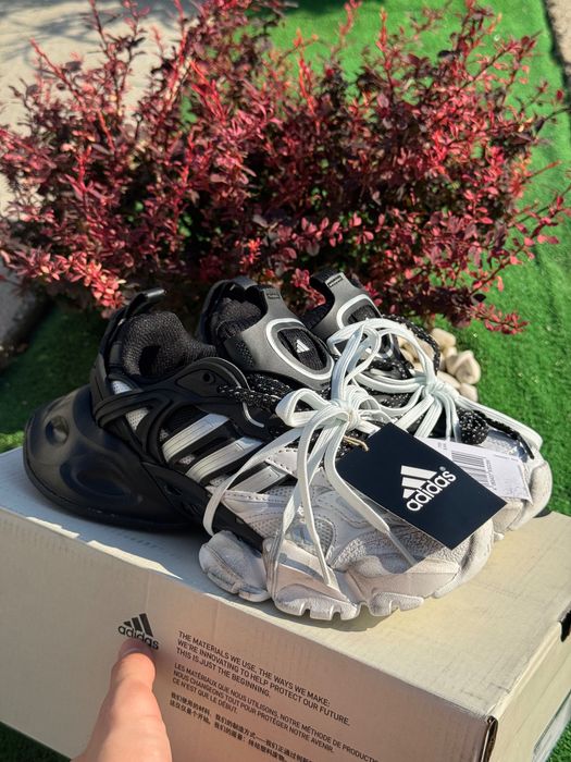 Adidas XLG alb&negru mărimea 36,37,38,39 noi
