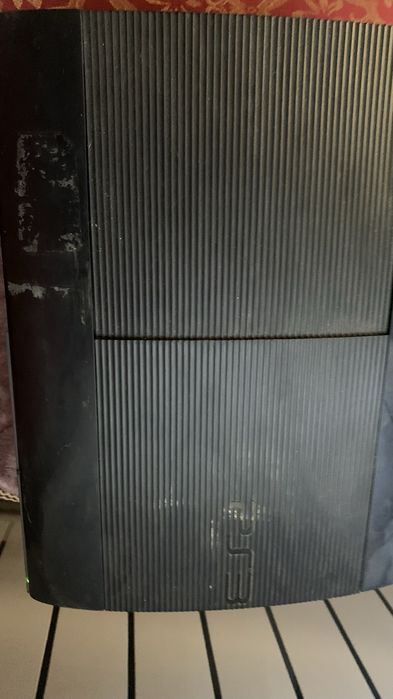 Playstation 3 super slim 500 GB STORAGE