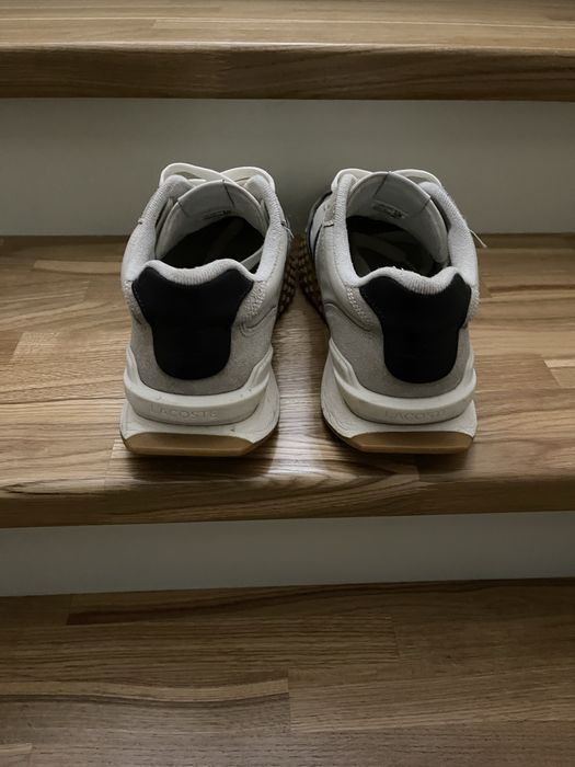 Продам мужские кроссовки LACOSTE