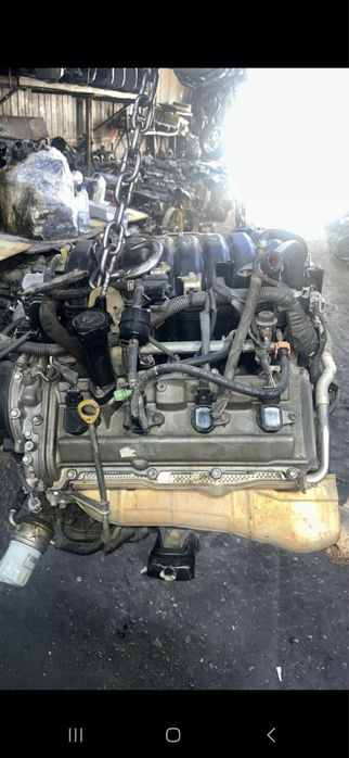 Land Cruiser 300 3.5  twin turbo.