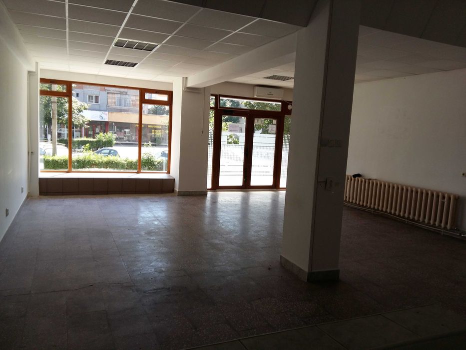 Spațiu comercial Hunedoara de închiriat M5 Dacia 37 visavis ProfiSuper