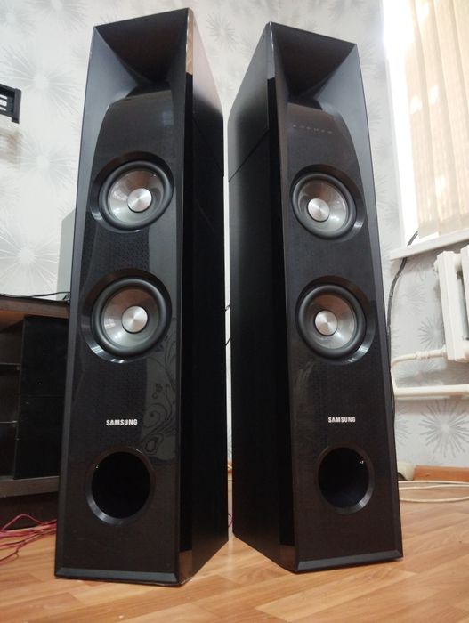 Акустическая система Samsung.
