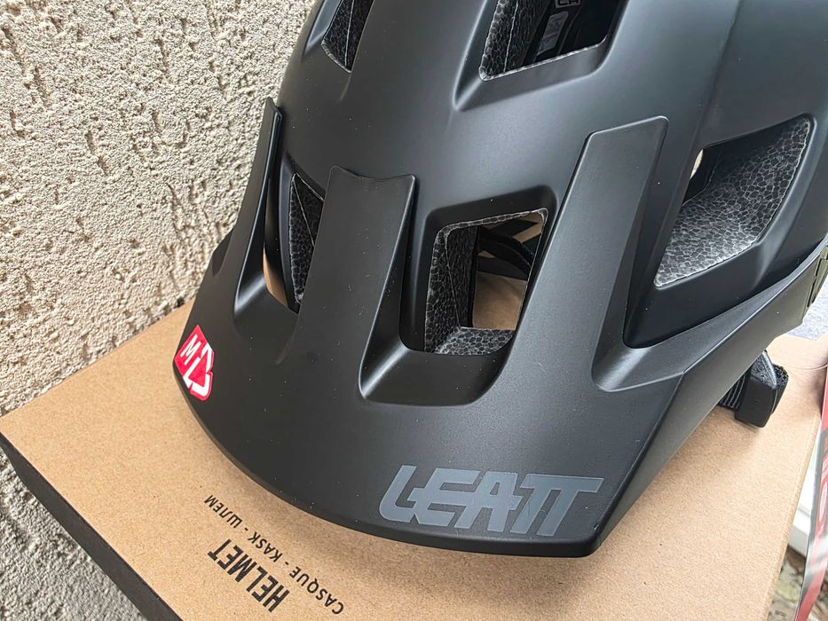 Leatt DBX 1.0 MTN V21.1 casca marimea L(59-63cm)