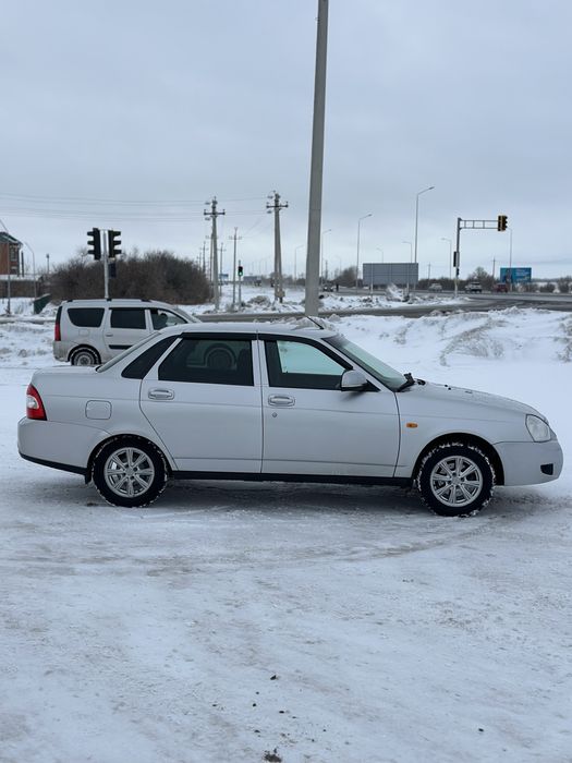 Продам приору 2015 год