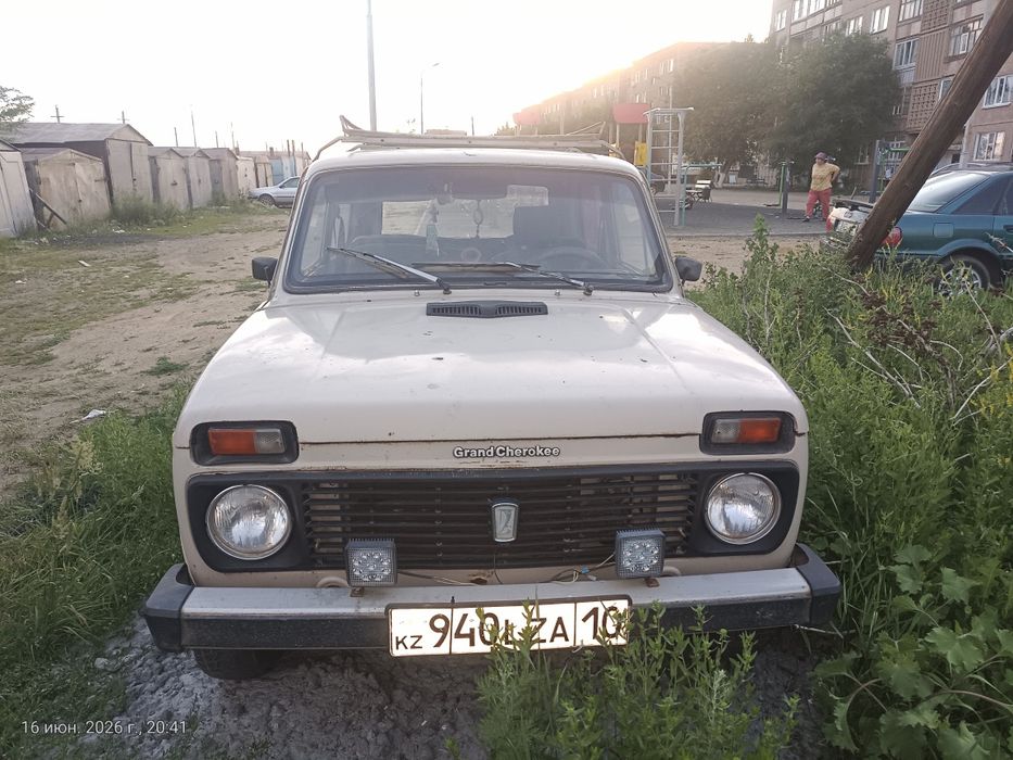 Продам ниву на ходу