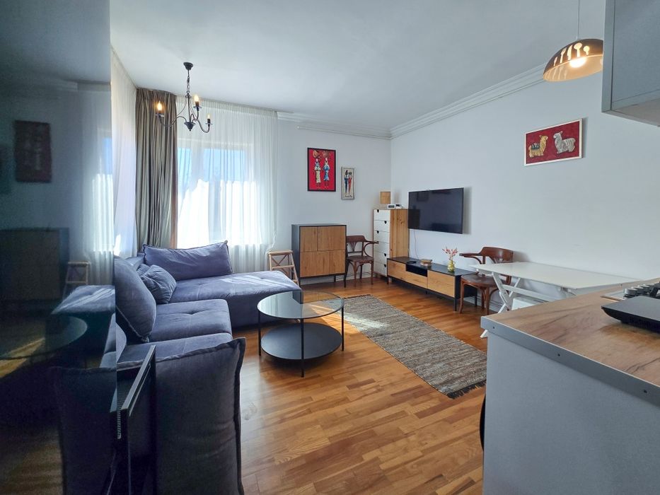Apartament la casă/ de închiriat – 42 MP | ZONA COLINA, UNIVERSITATEA TRANSILVANIA