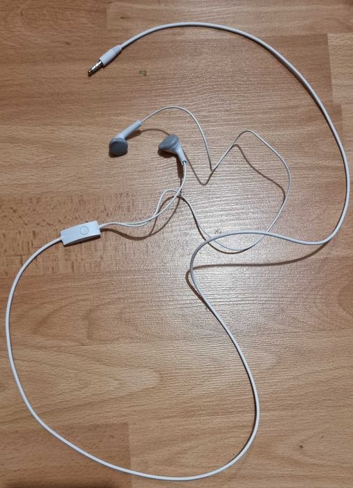 Casti audio telefon SAMSUNG Originals cu microfon albe in ear