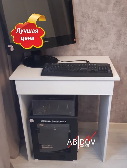 Письменный стол впишется в интерьер абсолютно любого стиля.