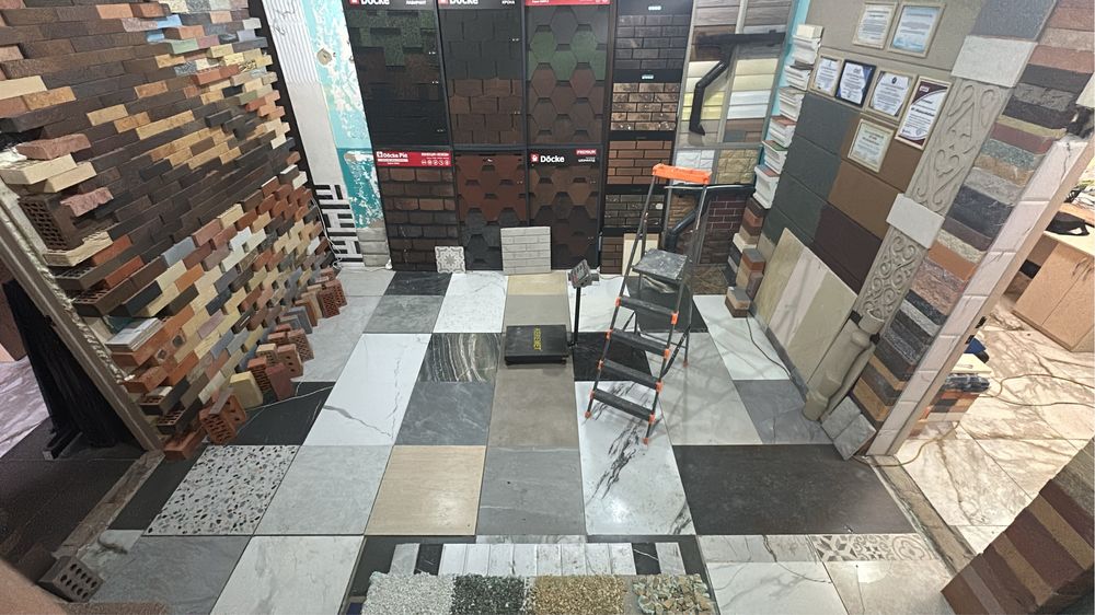 Керамогранит в наличии на скалде