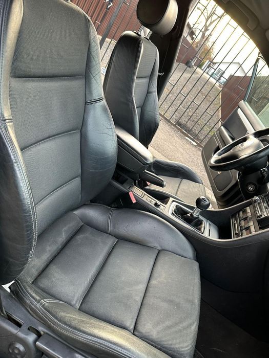Dezmebrez audi a4b6 sau vand pentru dezmebrat