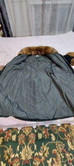 Шуба мутон продам