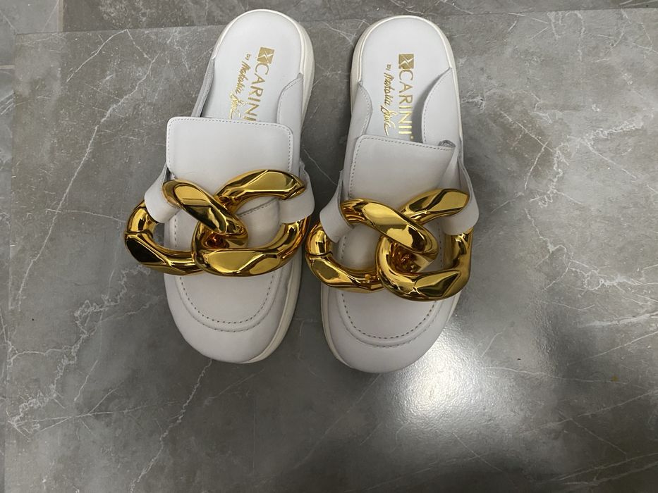 Оригинални чехли Carinii