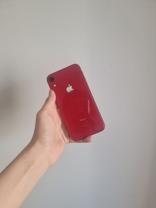 iPhone XR на 64gb