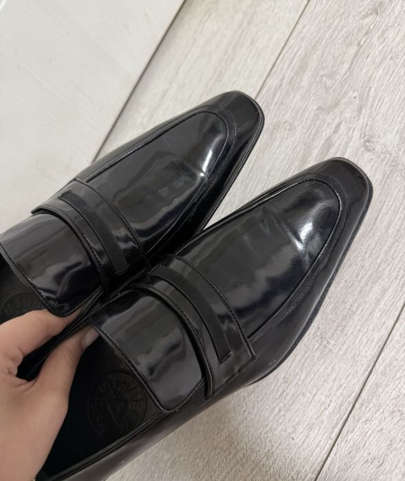 Pantofi piele barbati eleganti model deosebit