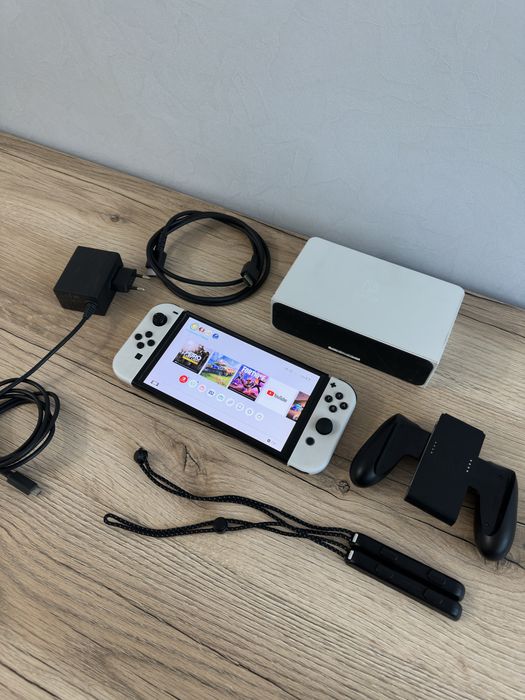 Продам Nintendo Switch OLED много игр| Нинтендо Свитч ОЛЕД