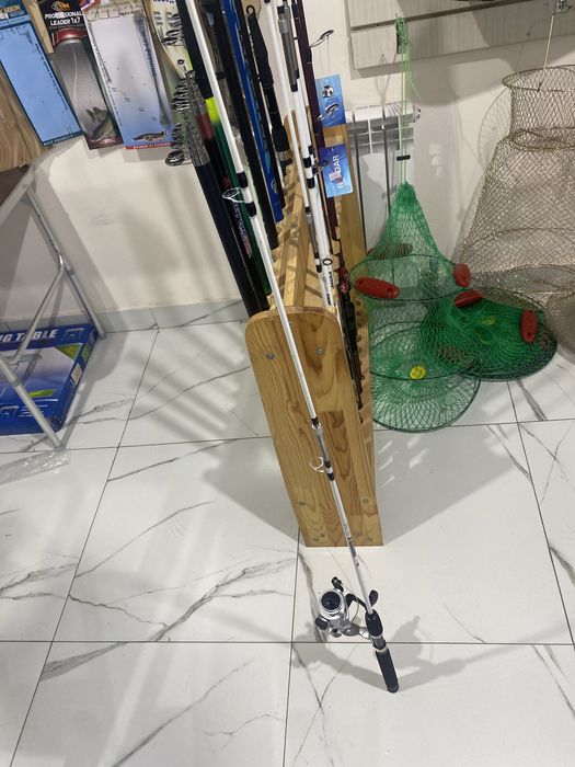 Спиннинг с катушкой