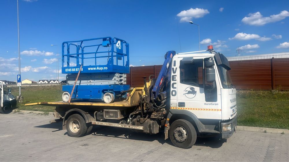 Transport macara cu platforma si container moloz