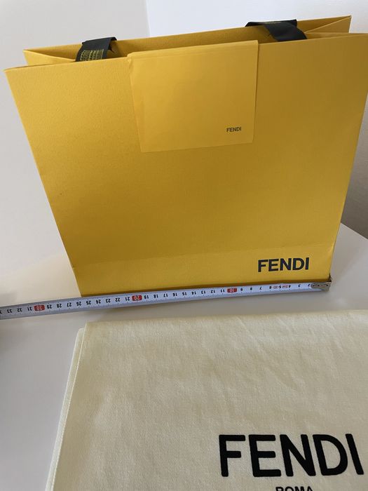 Брендовый пакет и пыльник Fendi