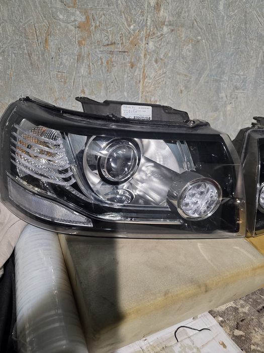 Faruri Freelander 2 Far Faruri Noi Europa