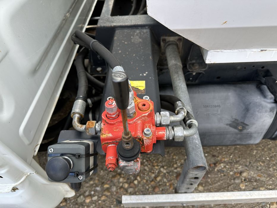 Боклучарка ,контейнер за Iveco