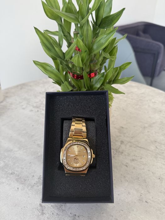 Langlishi soat sotiladi