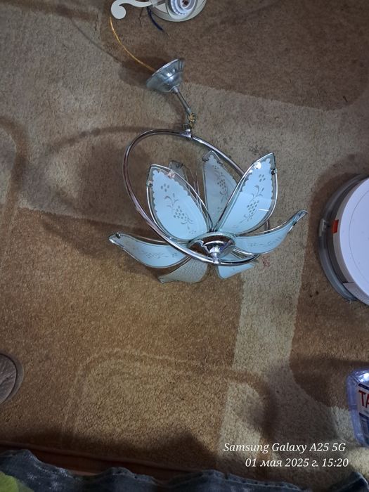 5 люстр  на потолок. Пишите