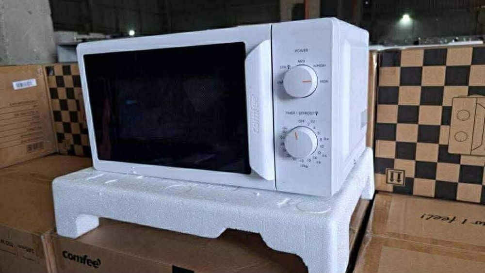 Компактна микровълнова фурна Comfee-20 литра, 700W и 5 нива на мощност