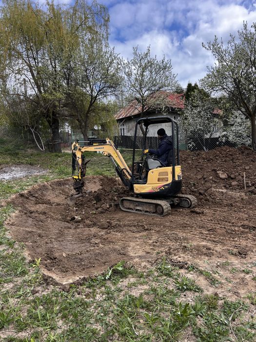Lucrari miniexcavator