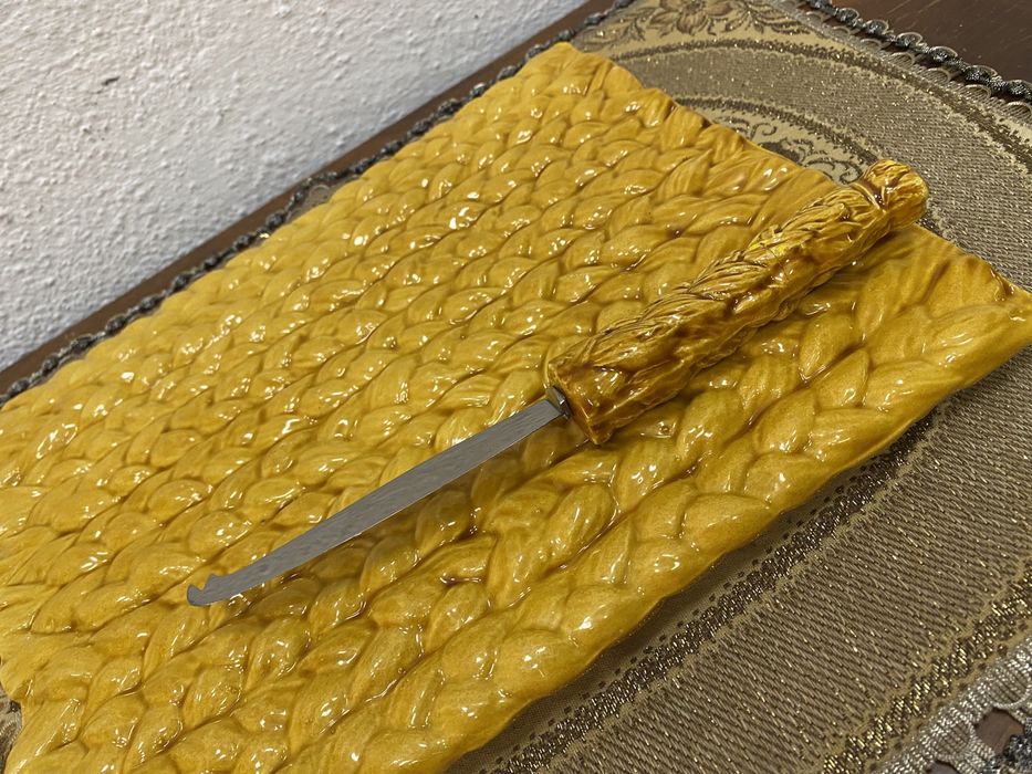 Френски поднос за сервиране на сирена