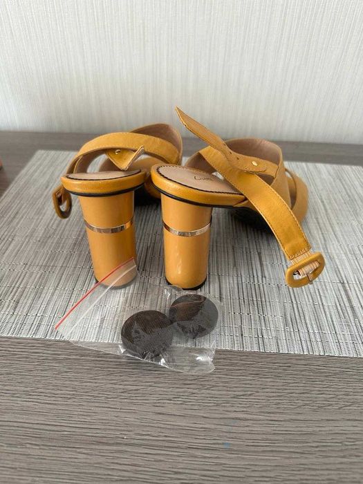 Туфли летние женские