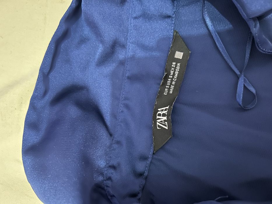 Дамска риза