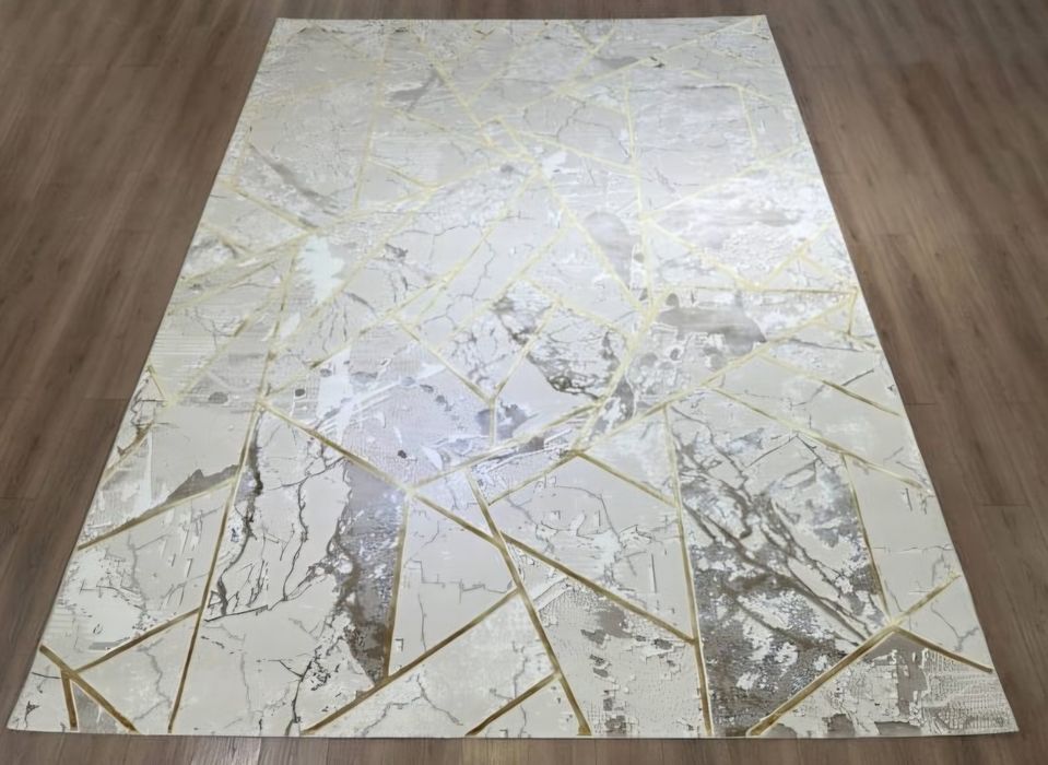 Ковер Производство Турция размер 200×300 длинный ворс Новый цена 70000